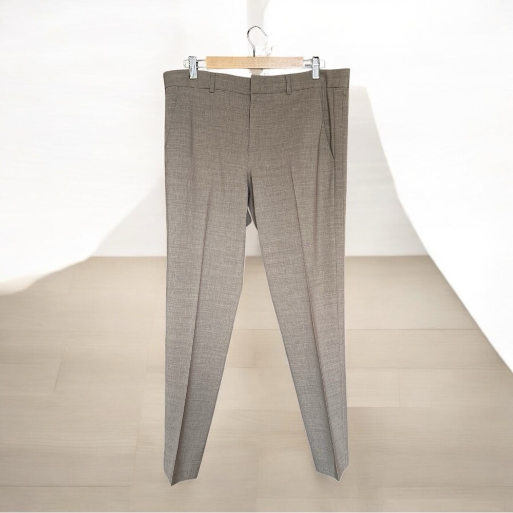 Vince Beige Wool Dress Pants Flat Front Straight Leg, MatchingTuxedo stripe